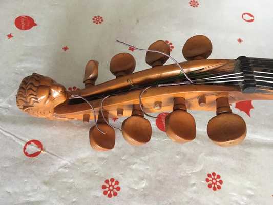 Violin 8 cuerdas JesusPepinGomez 8 ClavijeroCabezaLeon 2