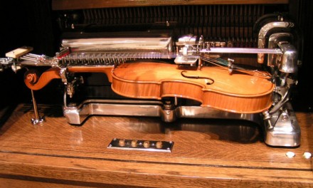 Violano, la máquina de tocar el violín.