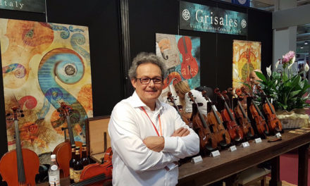 «Clinic» de instrumentos sin coste por el luthier Giorgio Grisales en Violines De Luthier