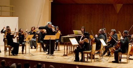 La Orquesta Clásica Santa Cecilia busca cubrir varios puestos de violín