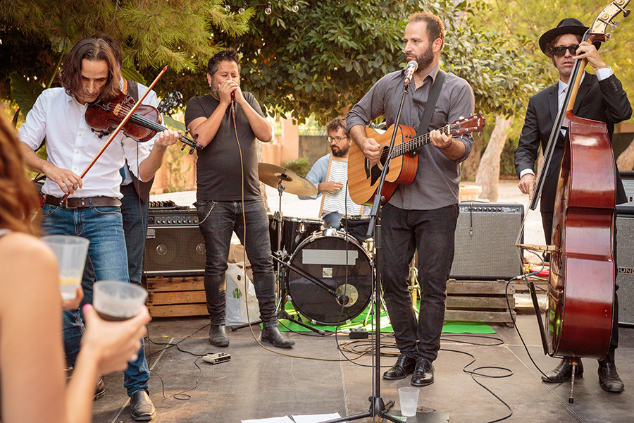 Historia de un violinista aficionado 2 thee old tree brotherhood