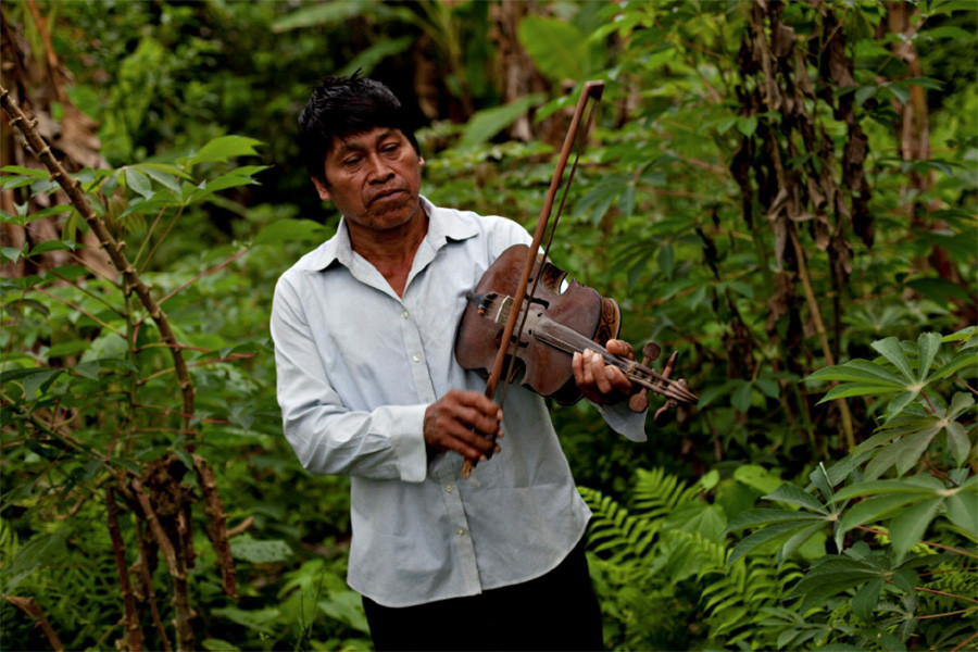 Violín tradicional de América Latina