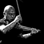 Earl Maneein, el violinista más duro del mundo